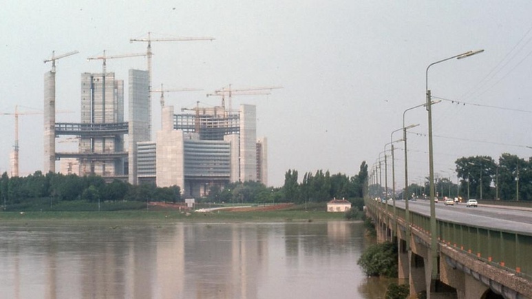 Wien setzt auf &ouml;ffentliche Bauauftr&auml;ge.